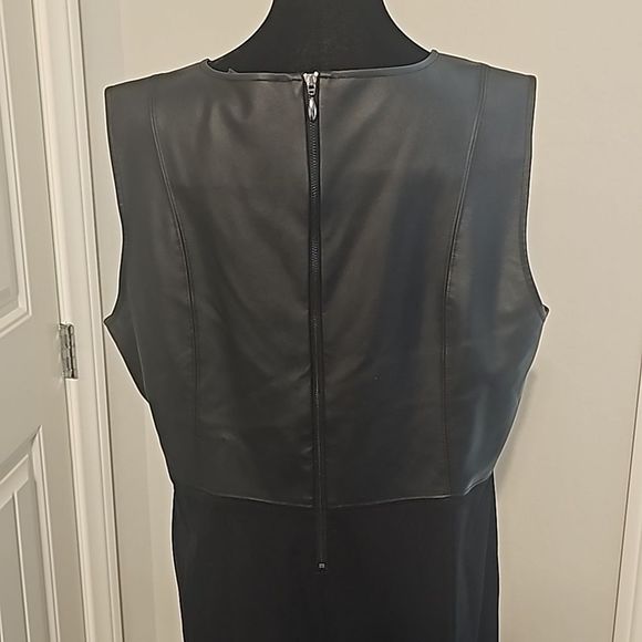 Chico's Black Label Dress - Picture 4 of 4